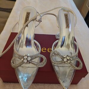 Silver Women's Shoes with Rhinestone Bow